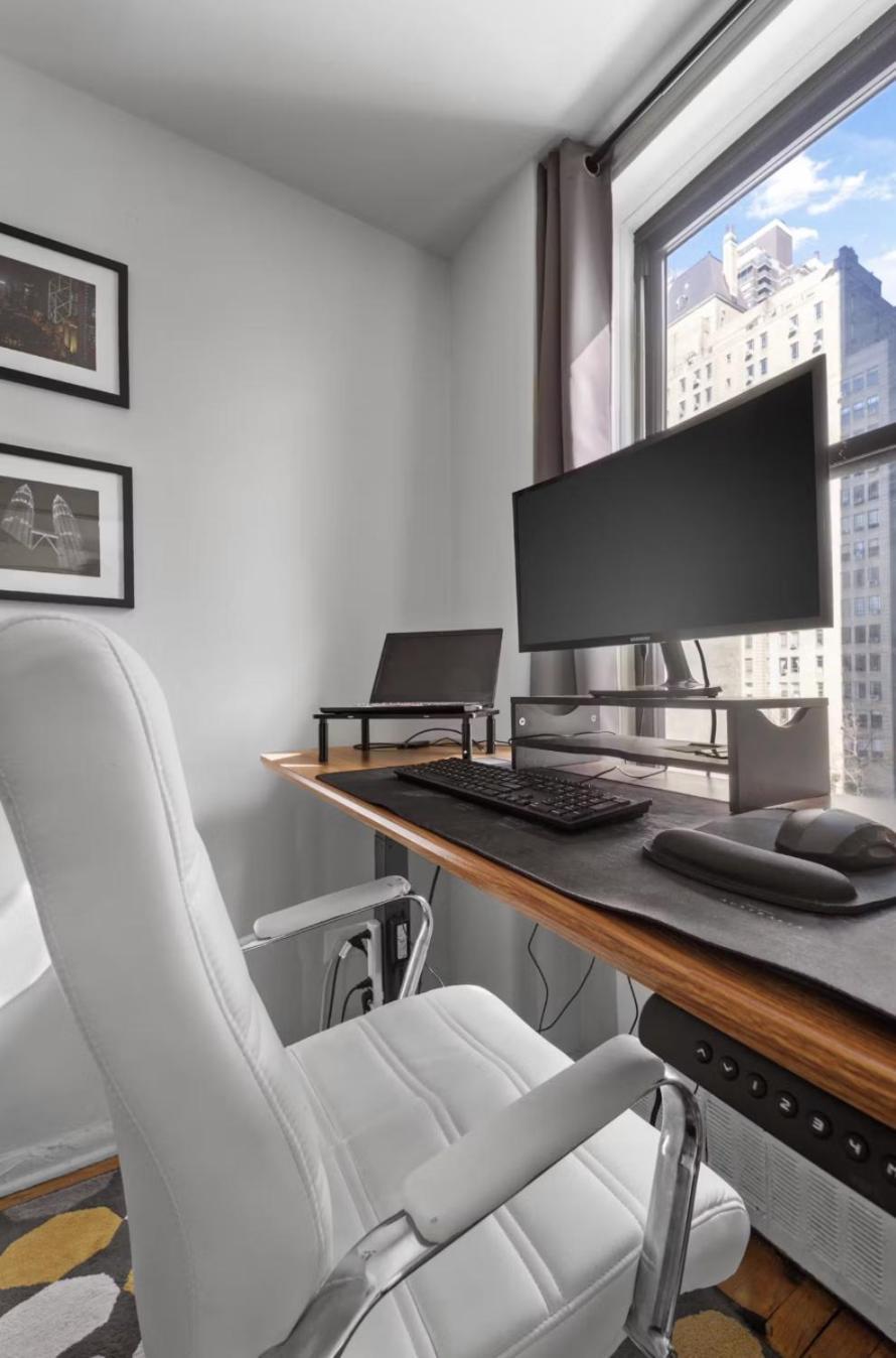 Apartment Near Times Square New York