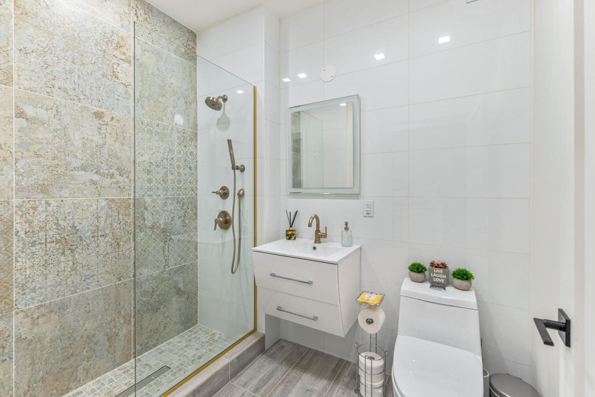 Apartamento W Charming Juliet Balcony In Upper East *