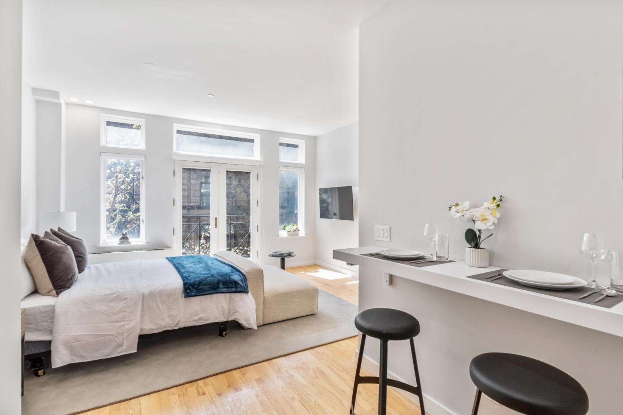 Apartamento W Charming Juliet Balcony In Upper East *