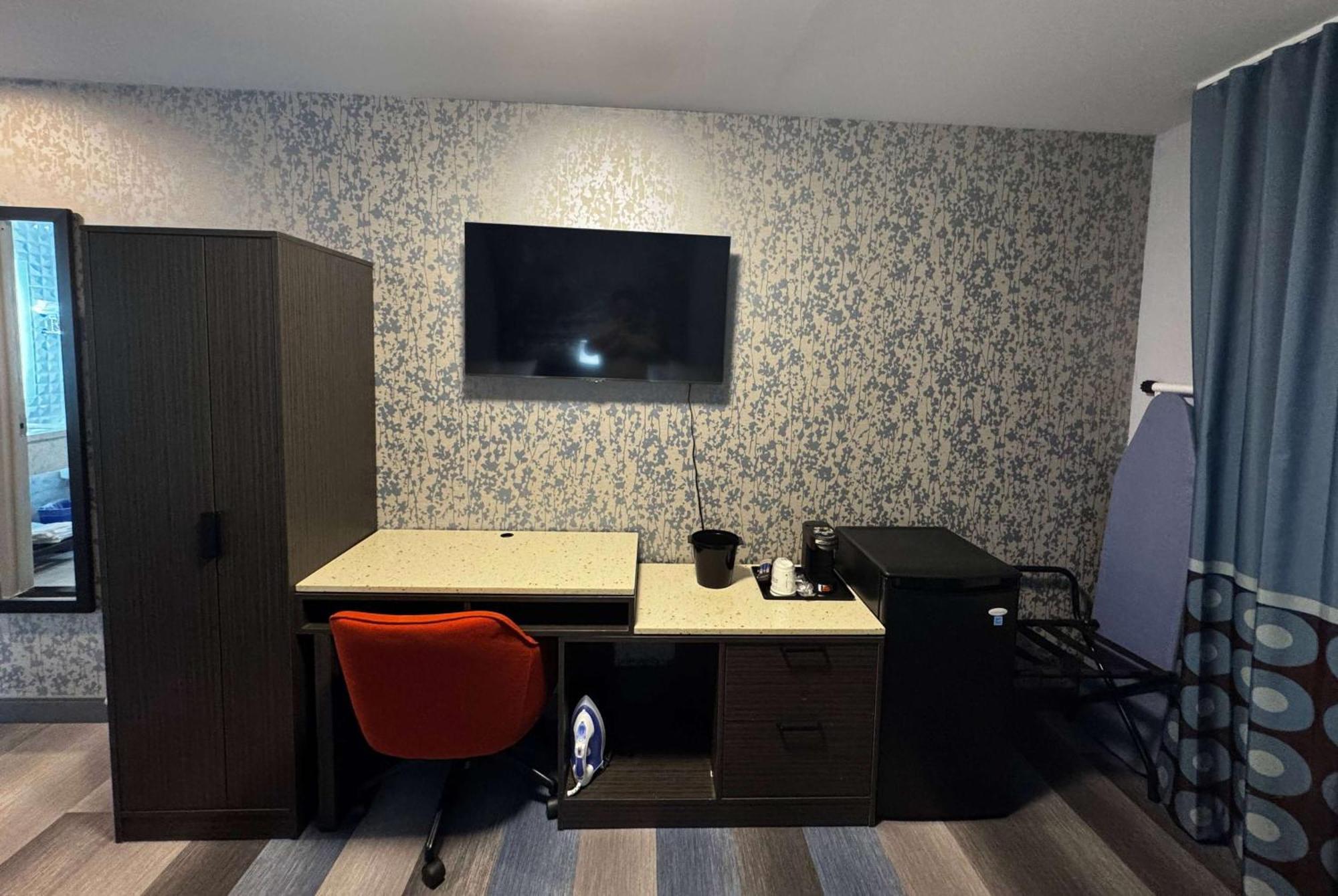 Super 8 By Wyndham Brooklyn Fulton Street Broadway Junction Hotel Nova York
