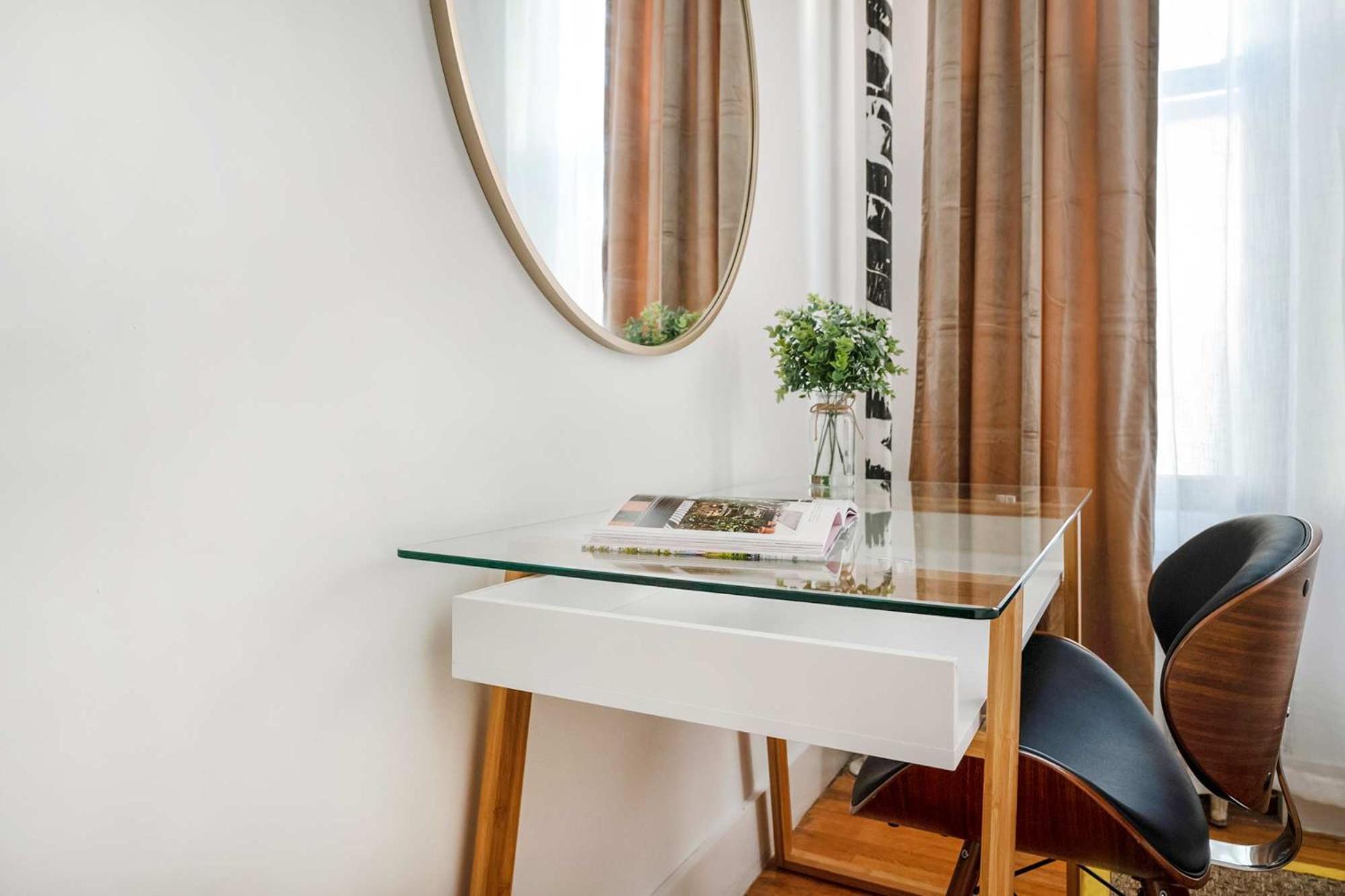 Căn hộ 444-1a Beautiful 1br Midtown West New York