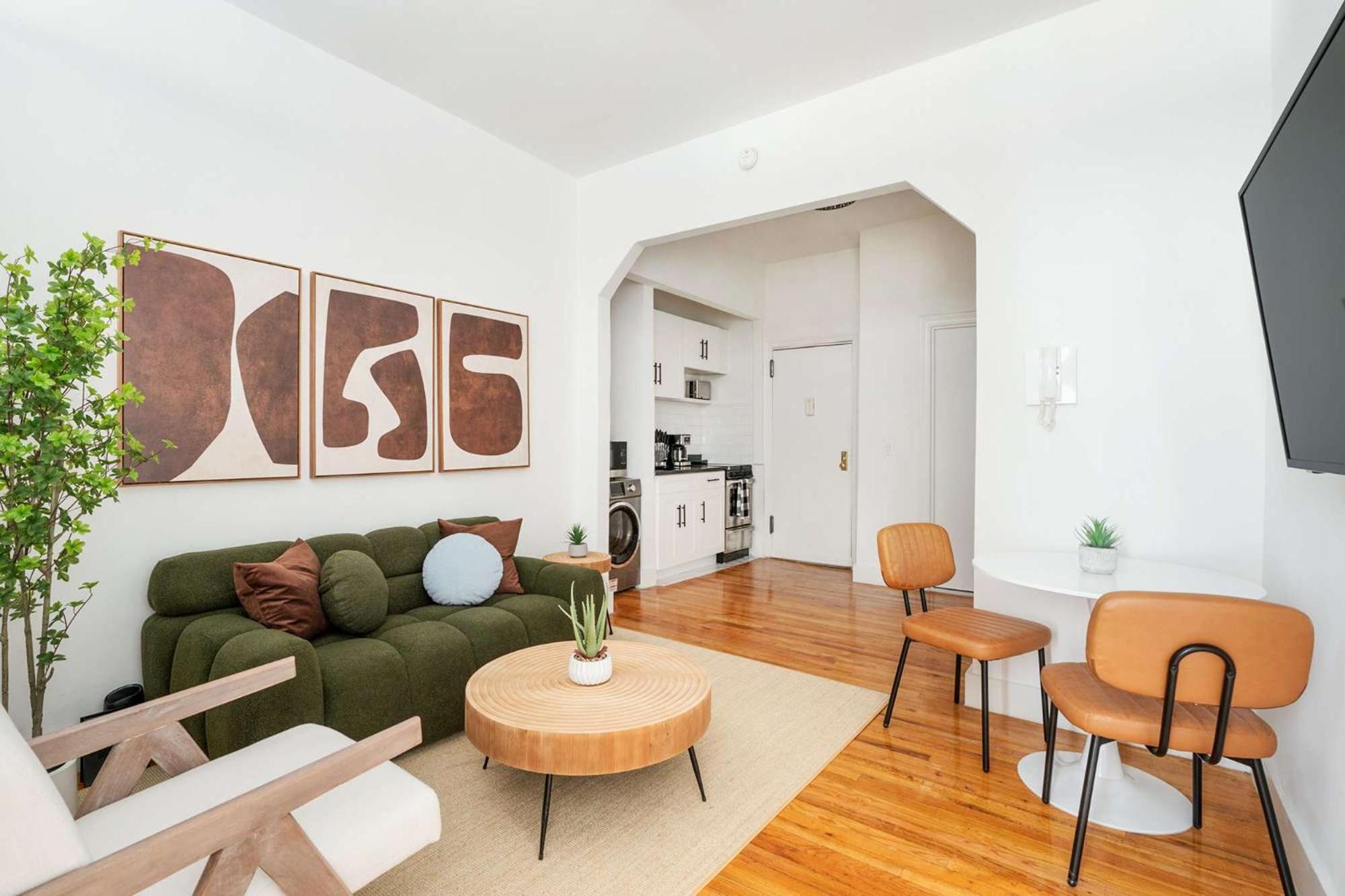 Căn hộ 444-1a Beautiful 1br Midtown West New York