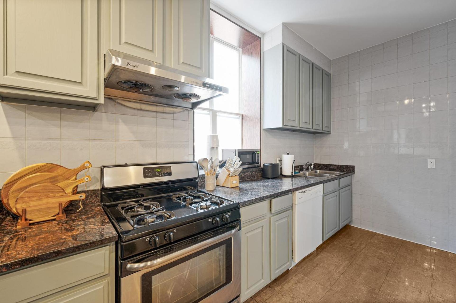 Massive Soho Loft 5bedrooms 2 Baths - 2500 Sqft Hotel Nova York