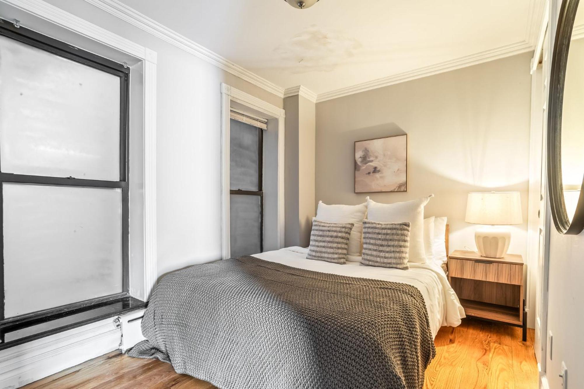 Apartamento Charming 2-bed 1-bath In Turtle Bay