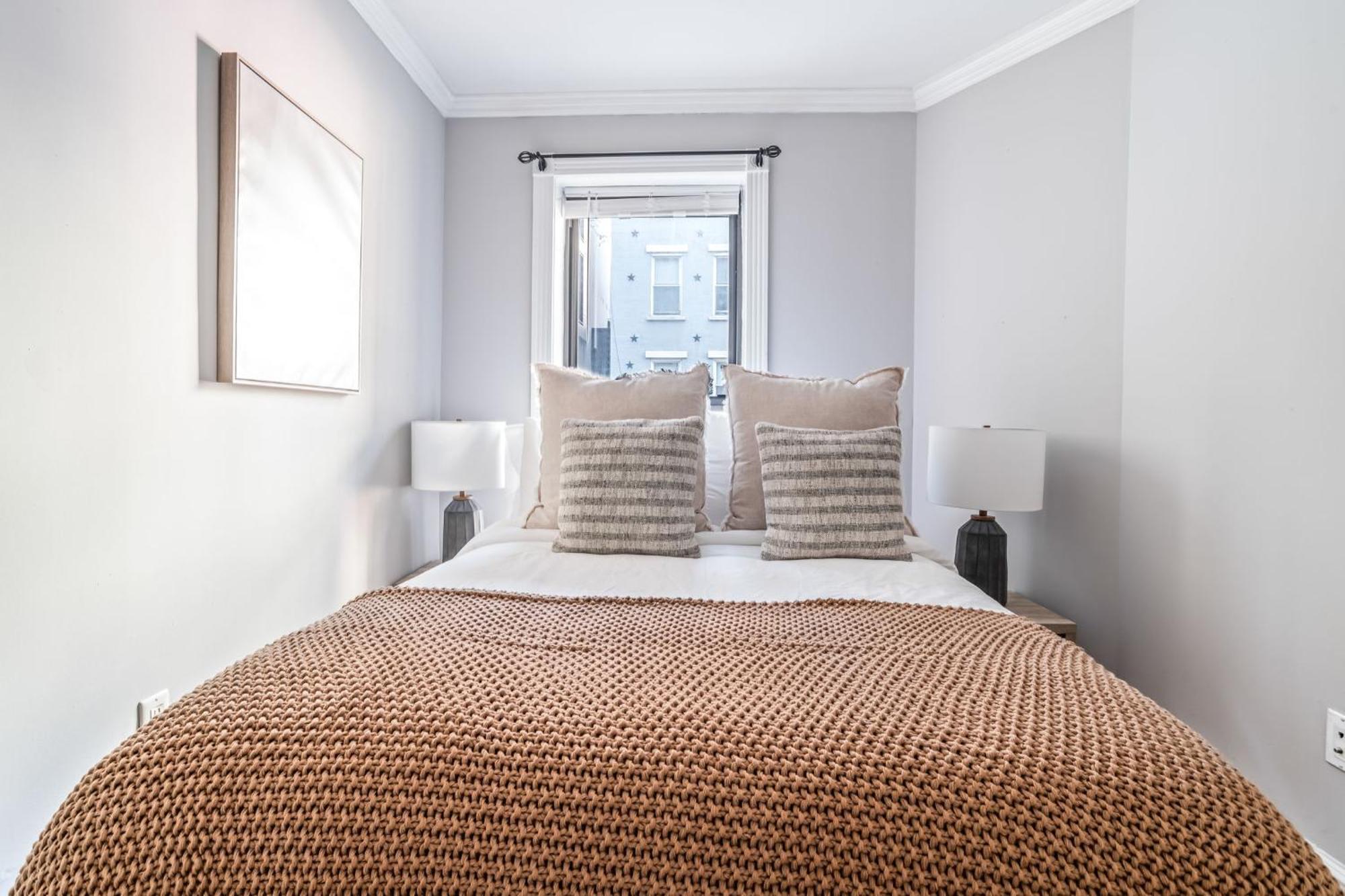 Apartamento Charming 2-bed 1-bath In Turtle Bay *
