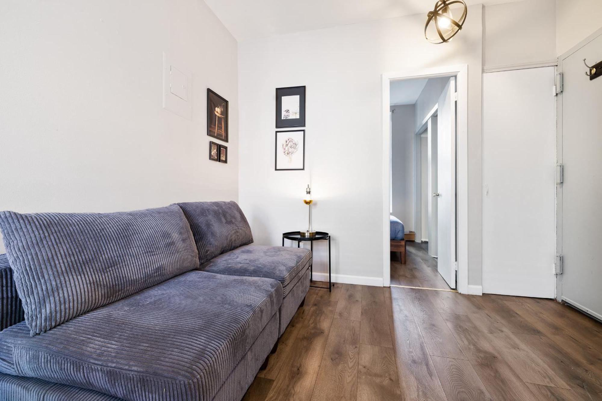 Step Inside Living In Times Square Căn hộ *