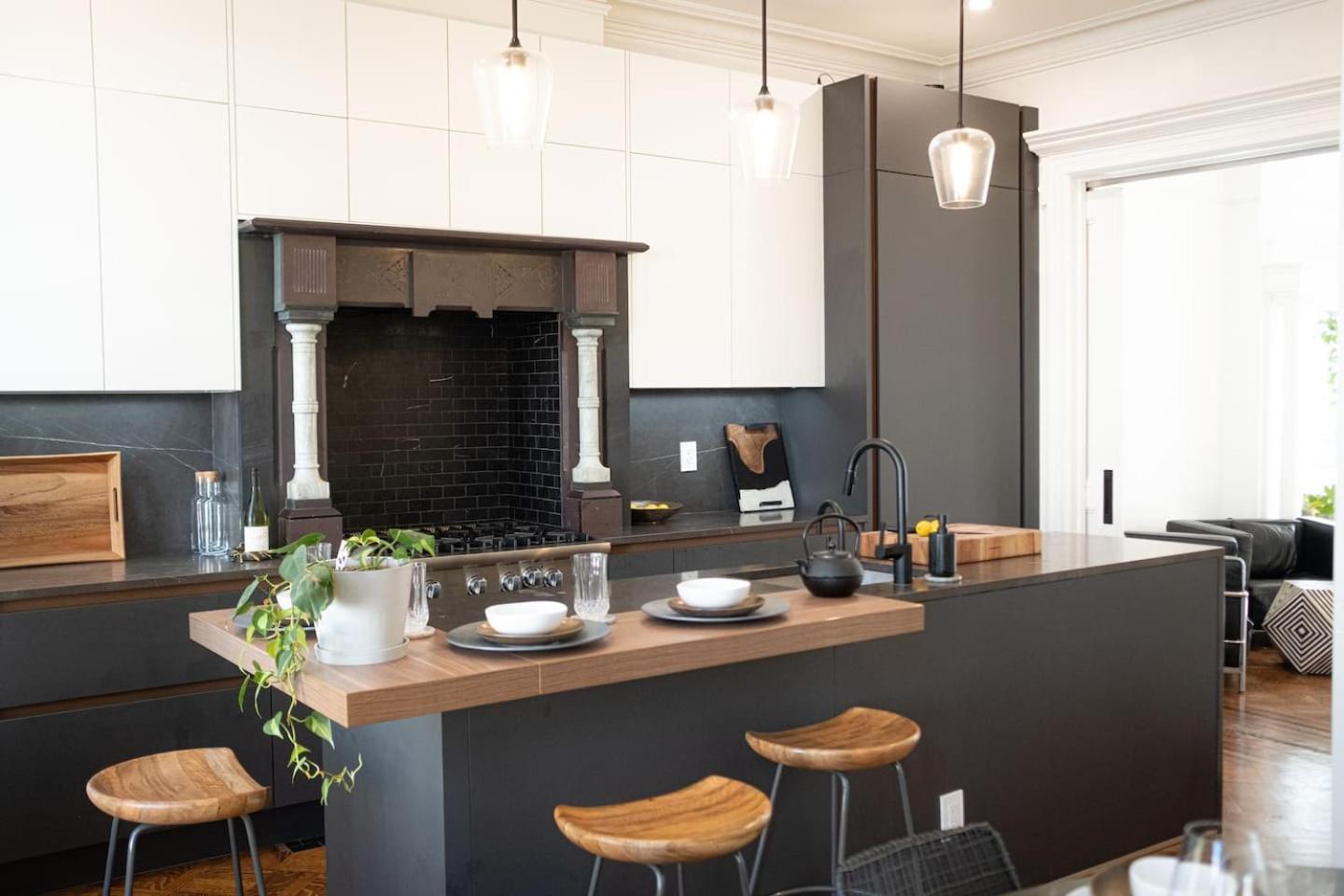 Căn hộ Two Story Luxury Brooklyn Brownstone New York