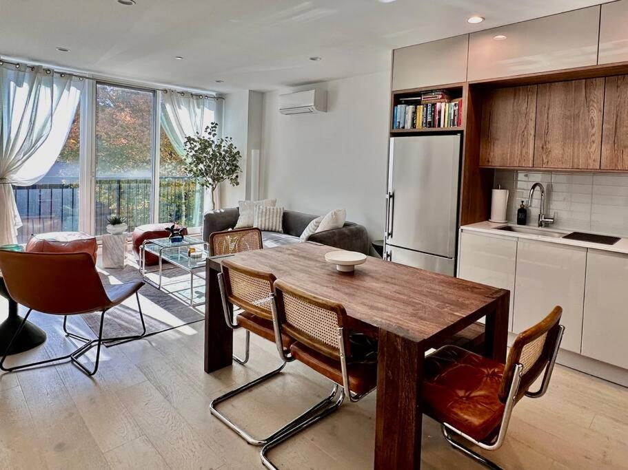 Bright+lovely /beautiful Street Apartamento