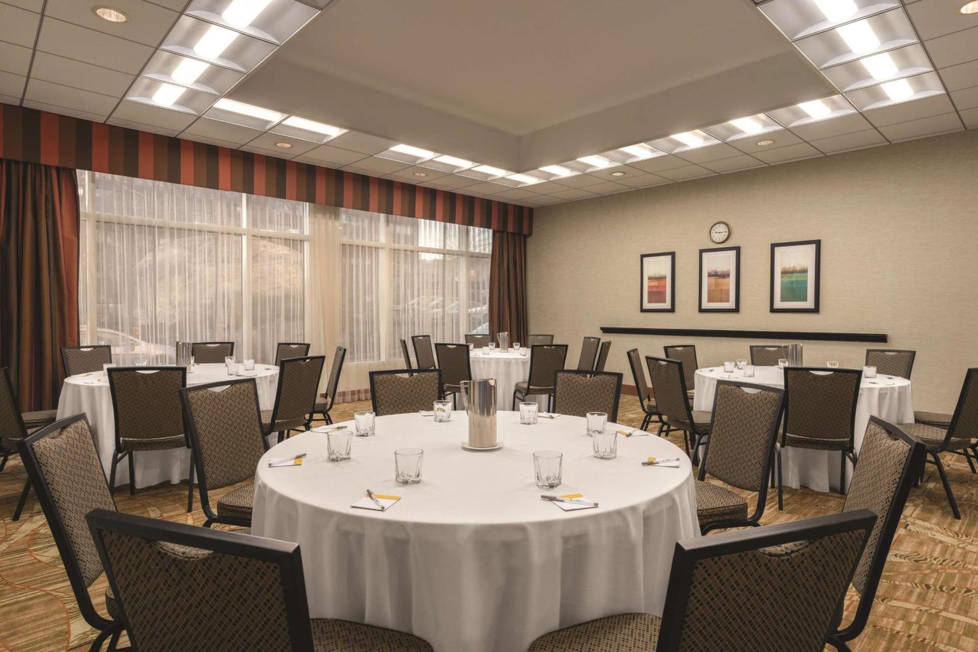 Hotel Hampton - Laguardia Airport Nova York