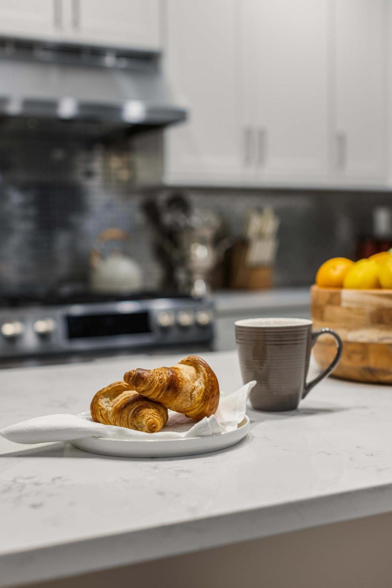 Căn hộ Luxe Harlem Retreat 3br Designer W Parking
