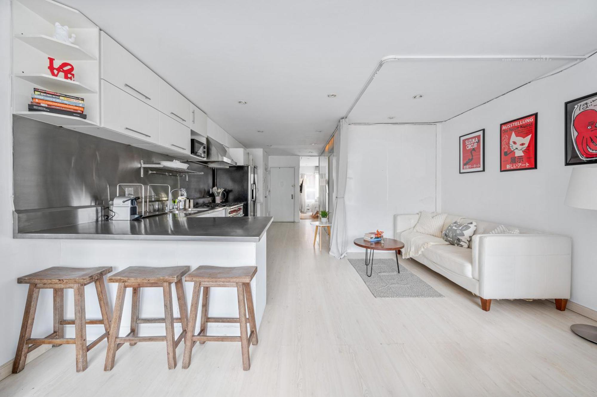 Apartamento Chinatown Essential 2 Bedroom 900 Square Feet *