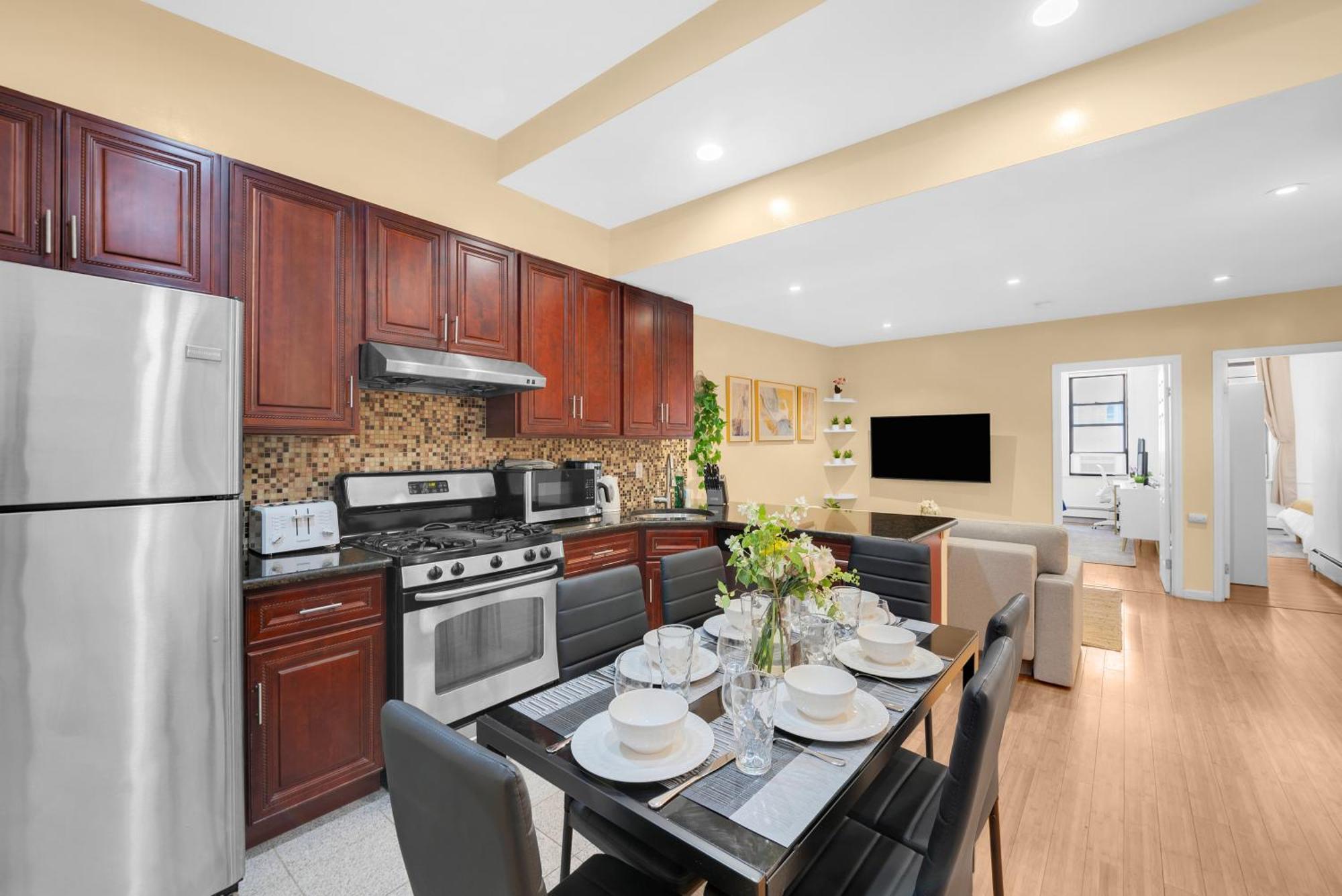 Apartment Gorgeous 4 Bedroom 2 Bathroom Nyc