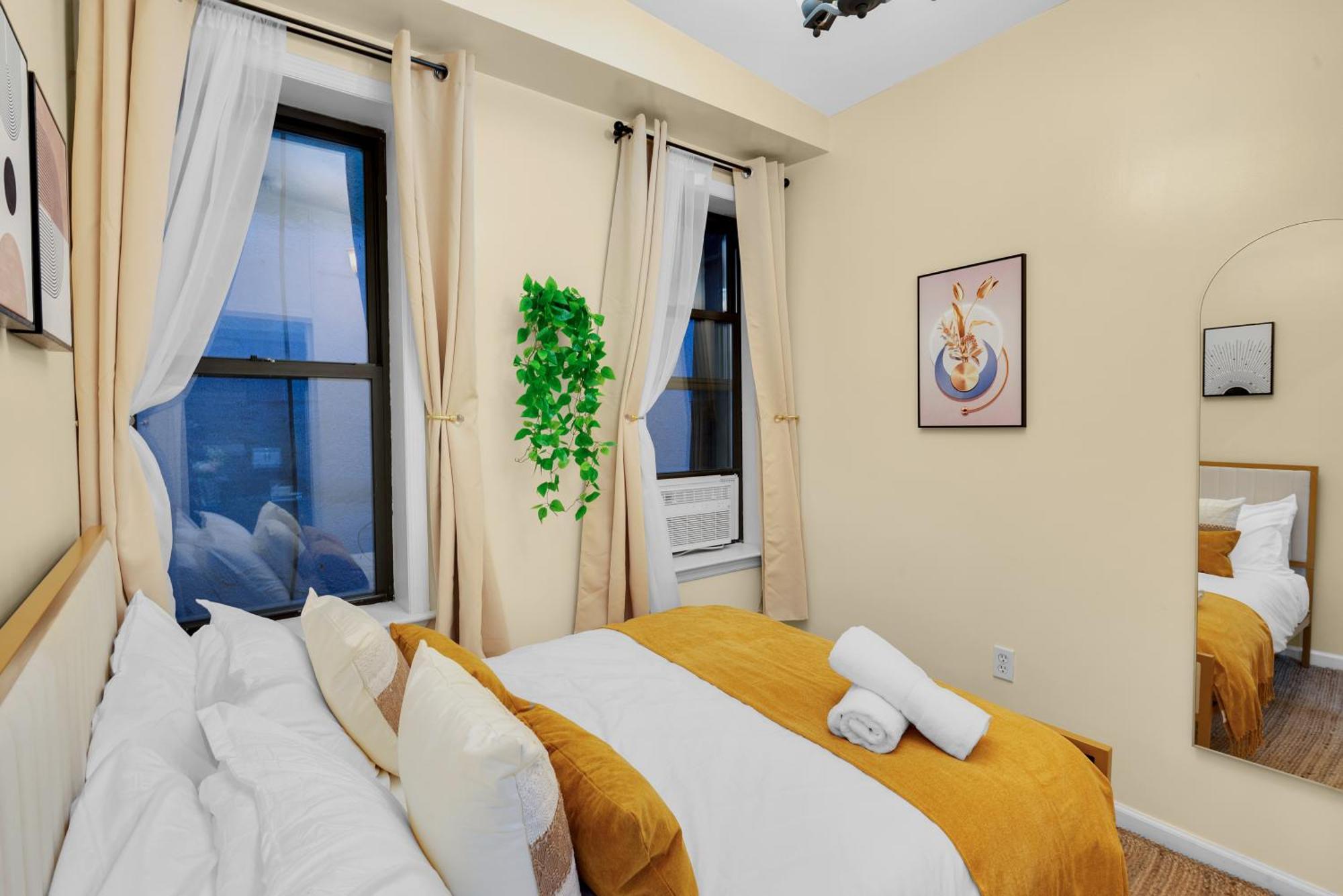 Gorgeous 4 Bedroom 2 Bathroom Nyc New York