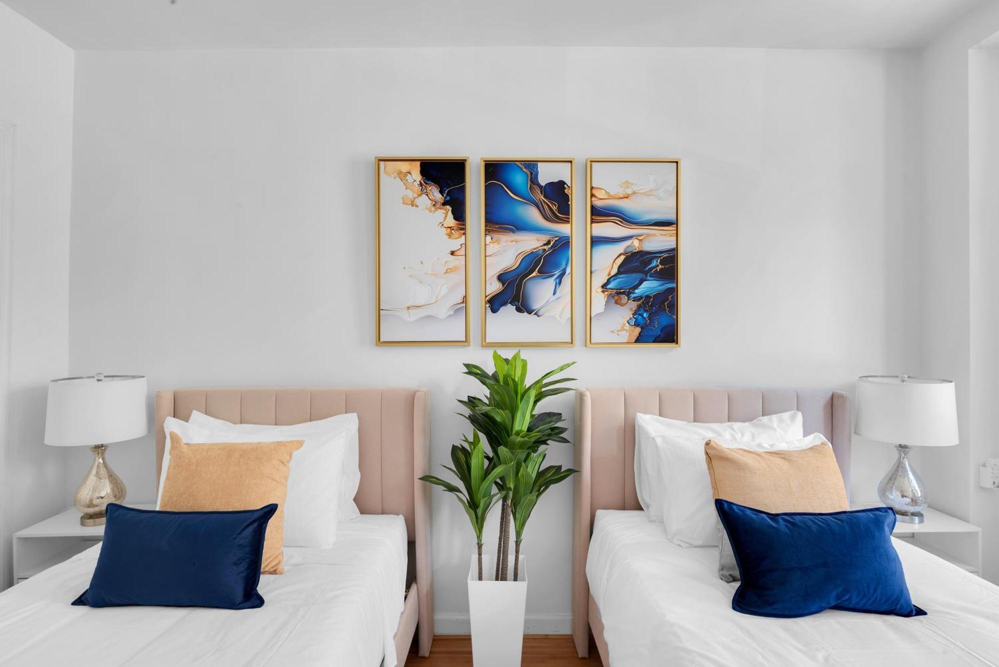 Gorgeous 4 Bedroom 2 Bathroom Nyc * New York