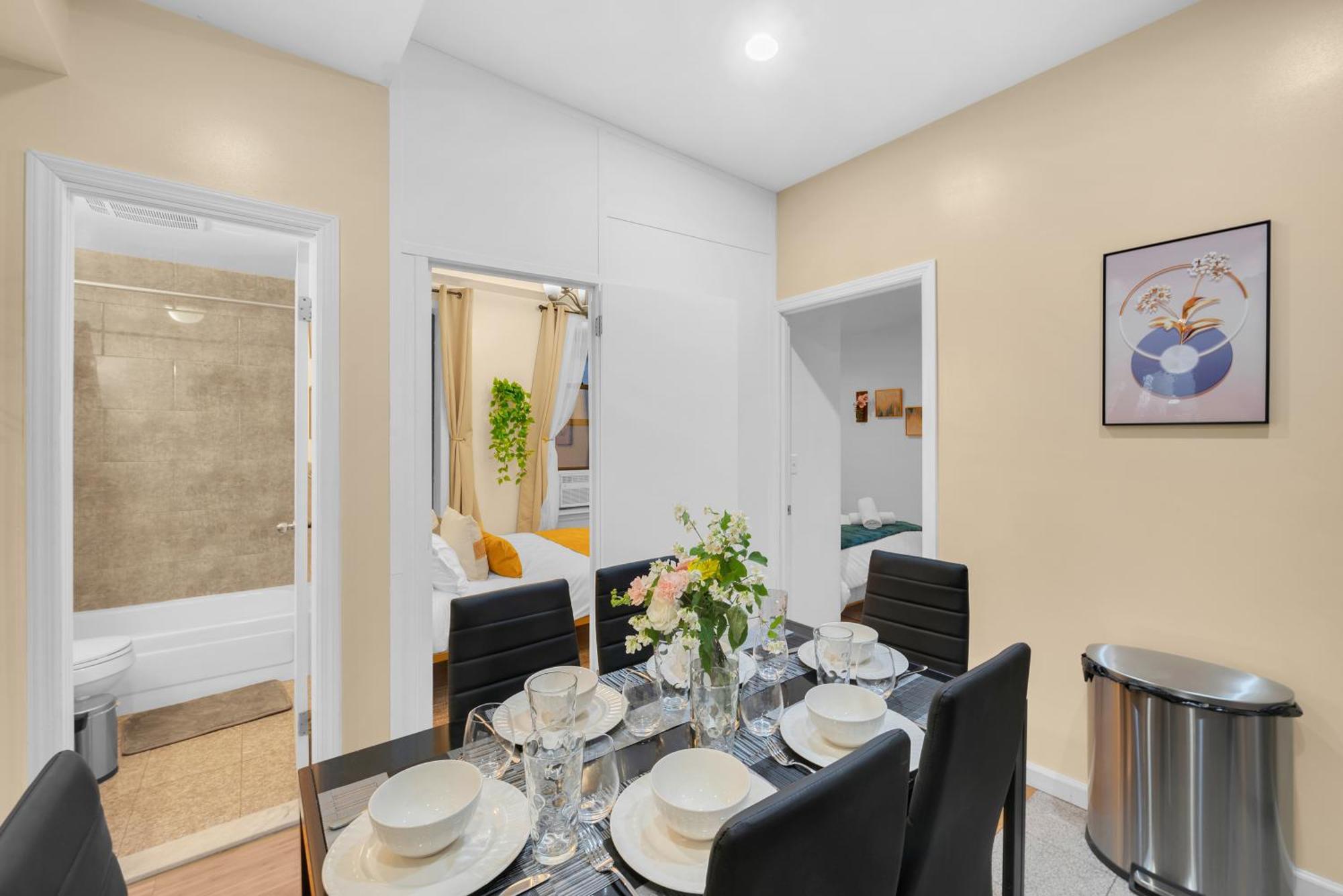 Gorgeous 4 Bedroom 2 Bathroom Nyc