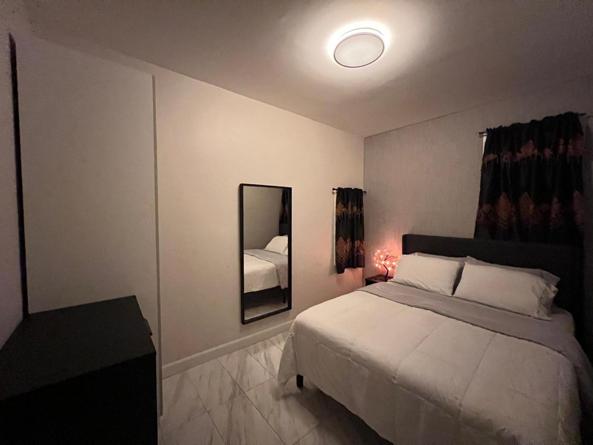3 Bedrooms In 2nd Floor Modern Brooklyn Home, Close To J Train Nhà khách New York