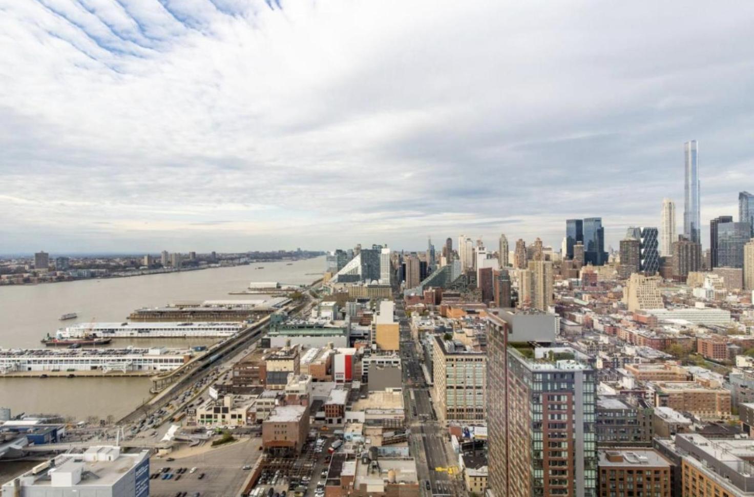 Super Stunning Views With Amazing 2 Beds 1,5 Bath Căn hộ New York