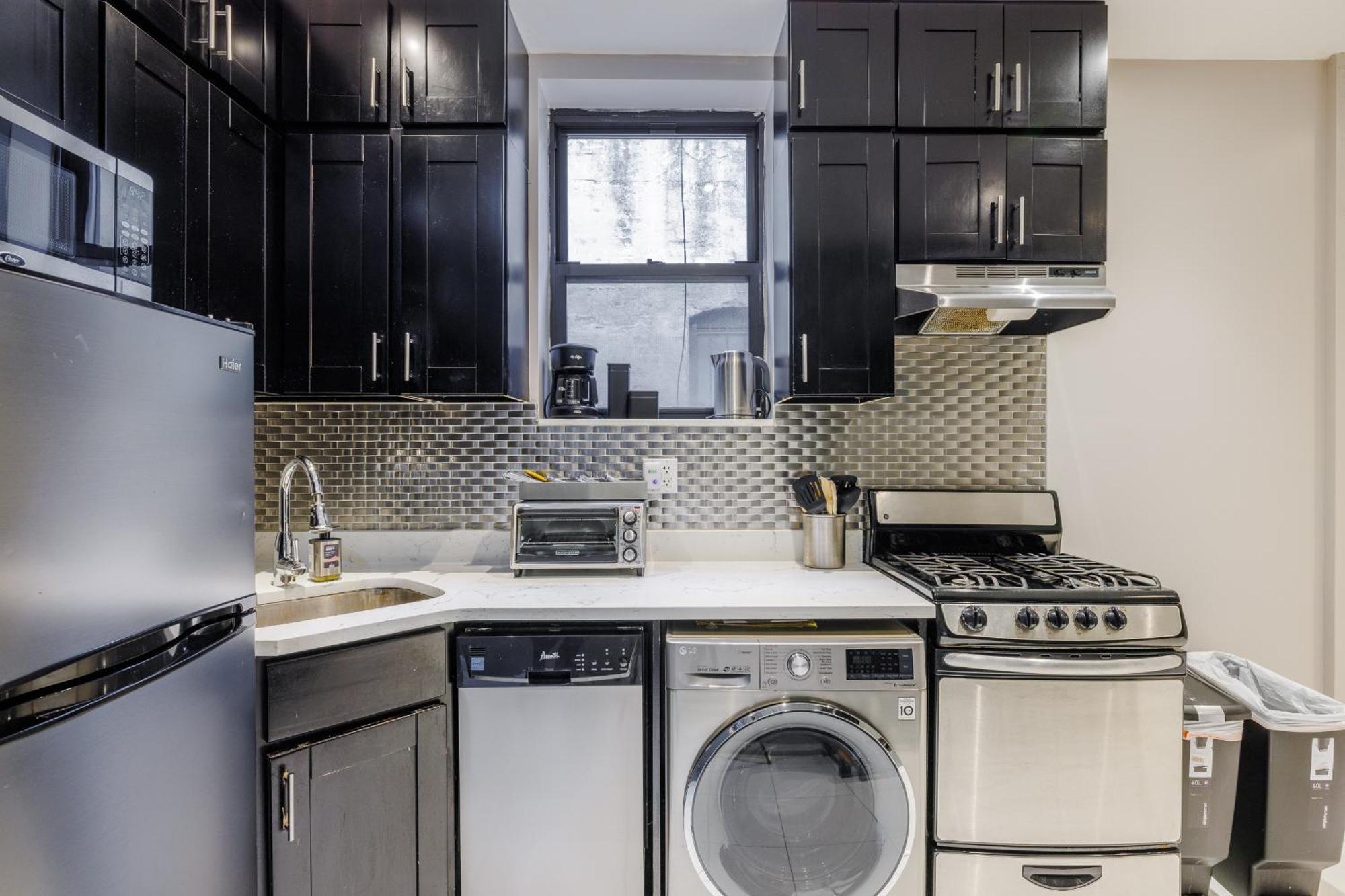 Park Side Living, Style -5 Apartamento