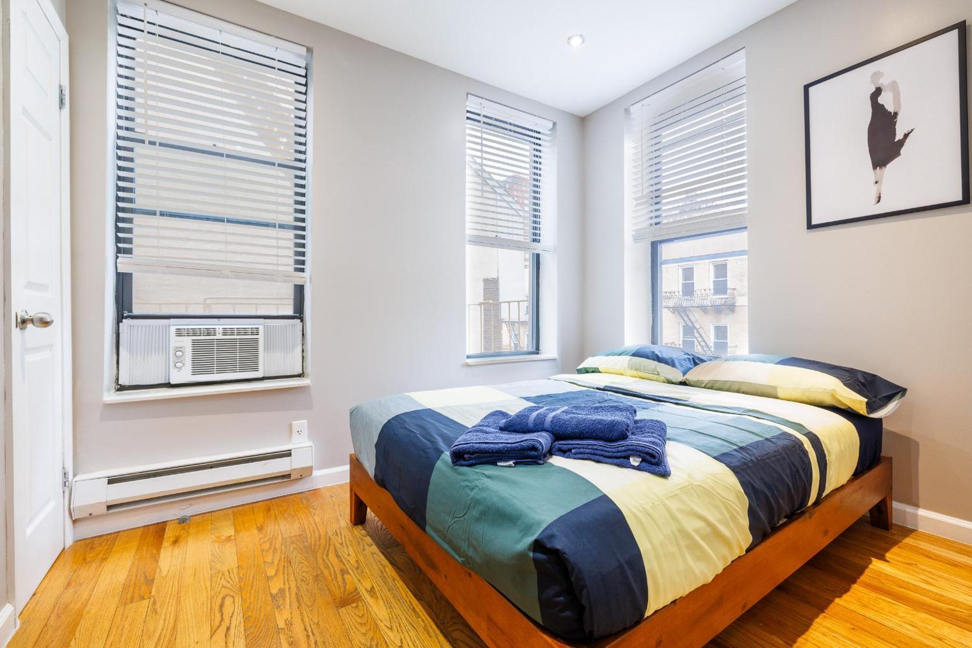 Park Side Living, Style -5 Apartamento