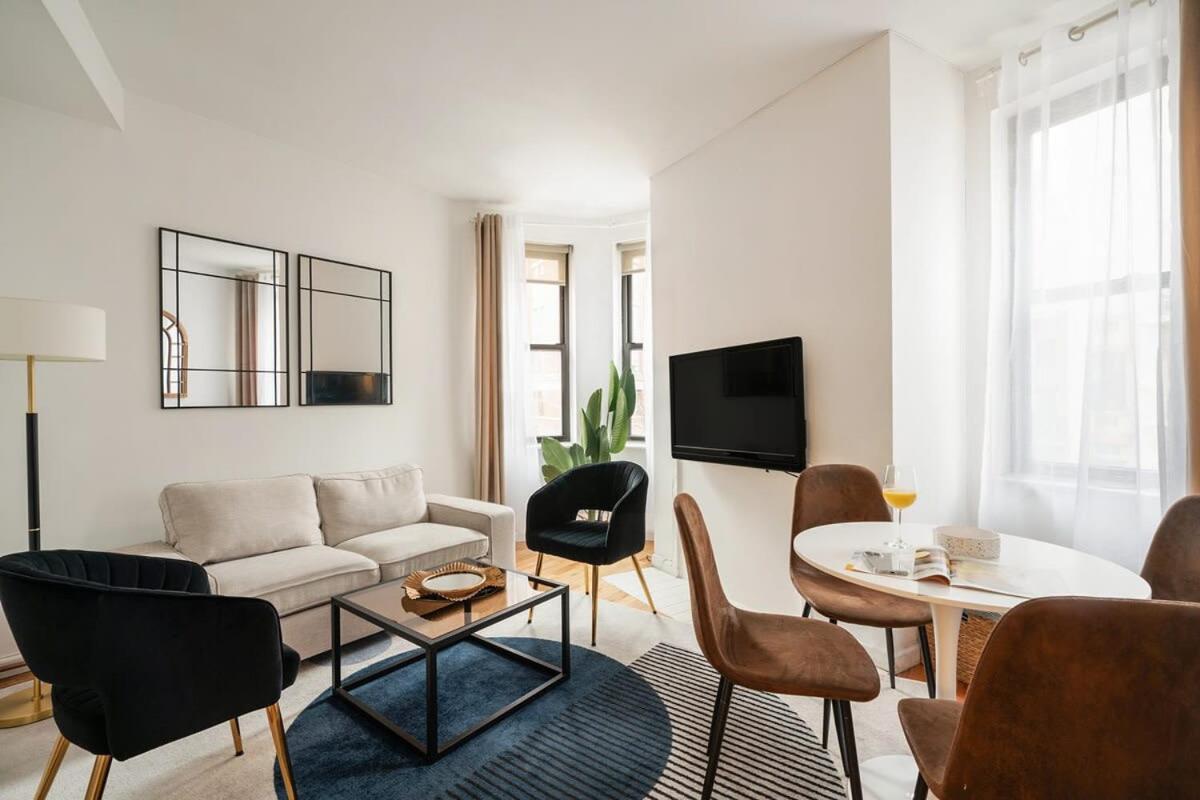 Căn hộ 2br Prime West Village Newly Furnished New York