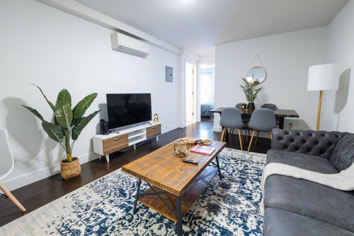 Căn hộ 39-2 Renovated 3br *