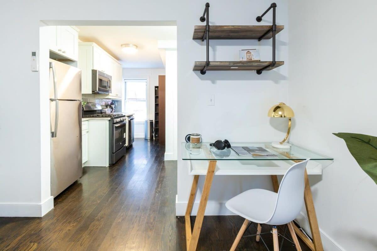 Căn hộ 39-2 Renovated 3br New York