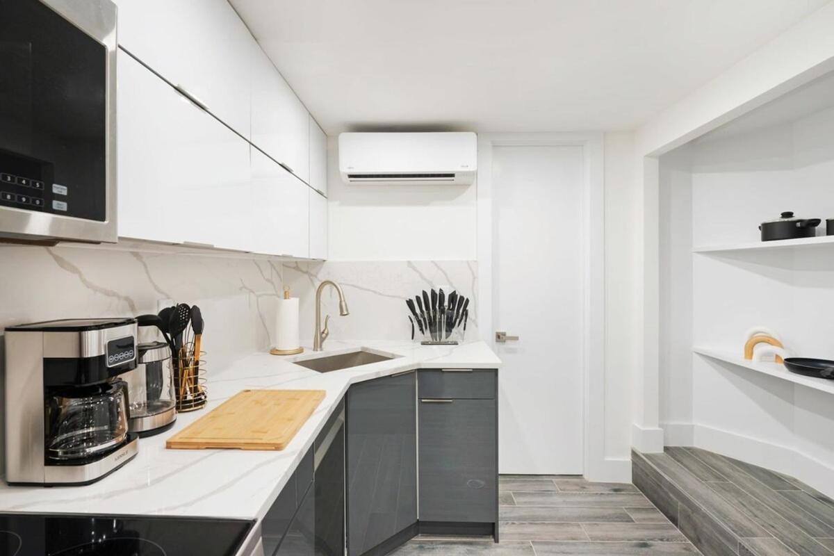 317-1d New 2br Duplex Wd Private Backyard Apartamento