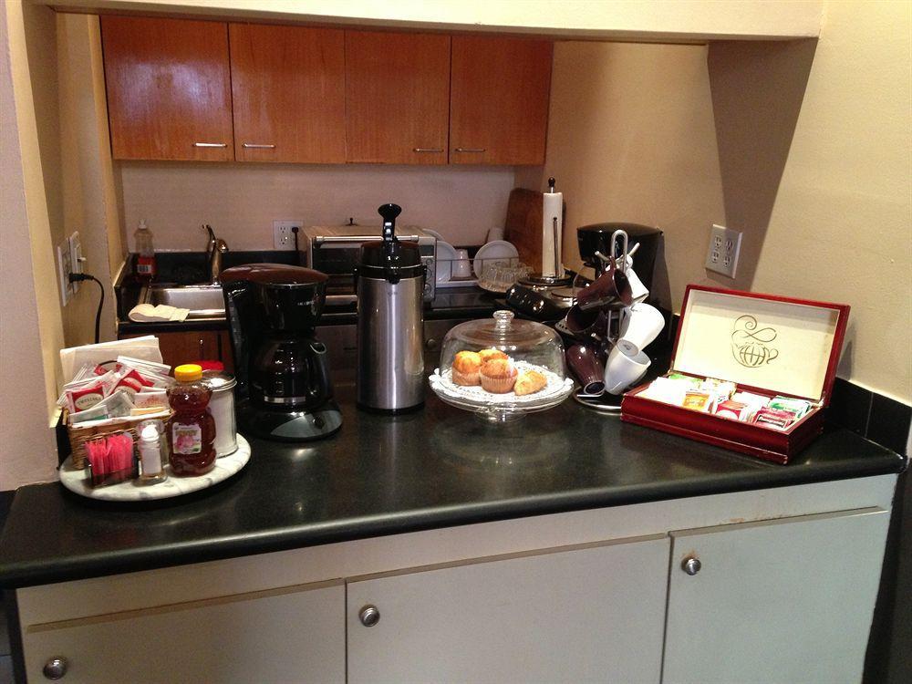 Colonial House Acomodação com café da manhã  Nova York