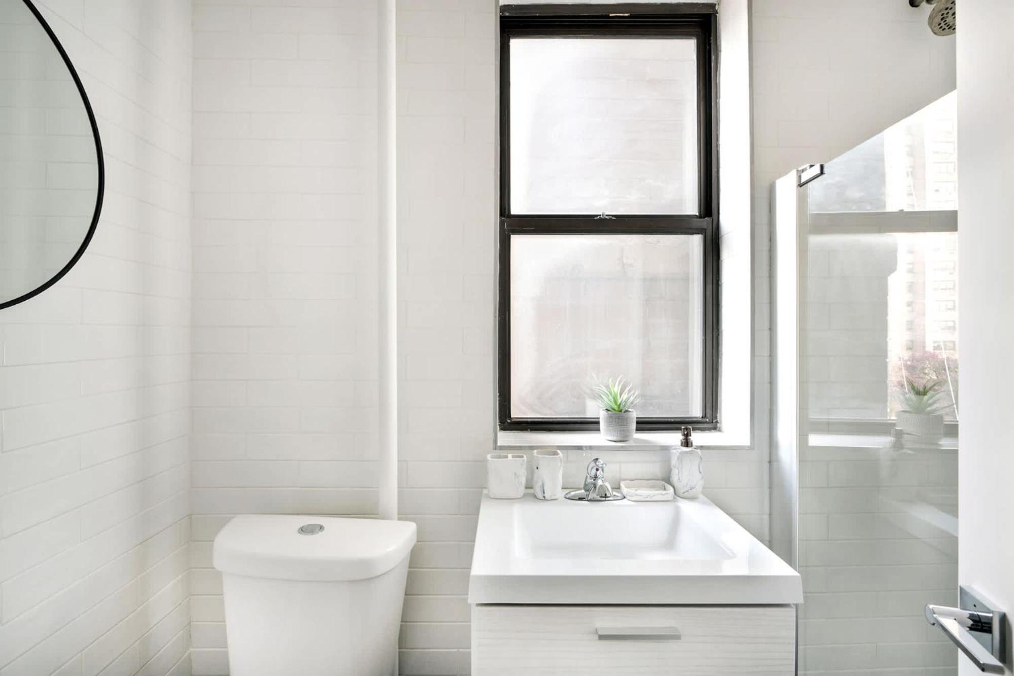 Căn hộ 1290-10 New Renovated 2 Bedrooms In Ues