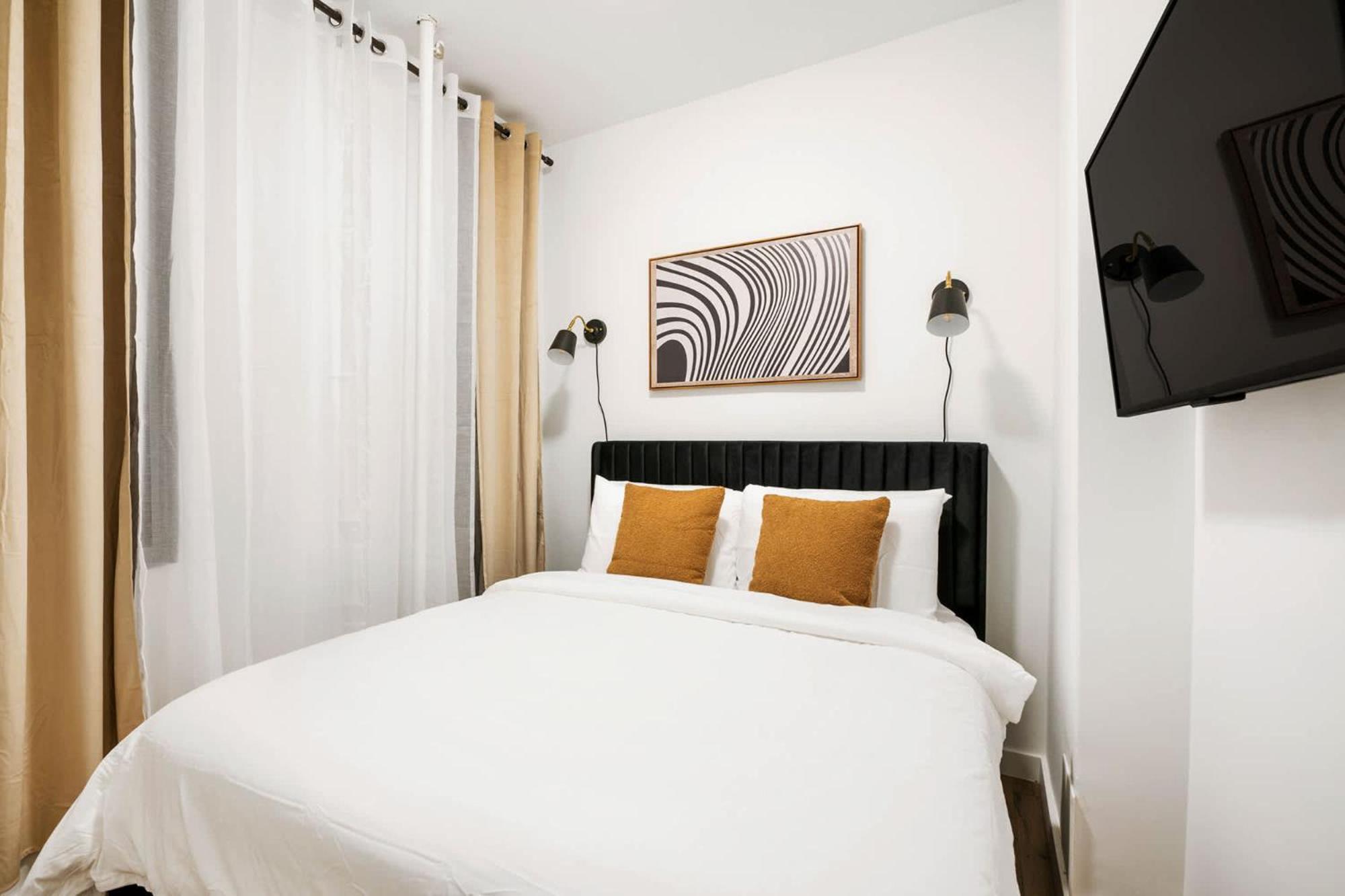1290-10 New Renovated 2 Bedrooms In Ues Căn hộ