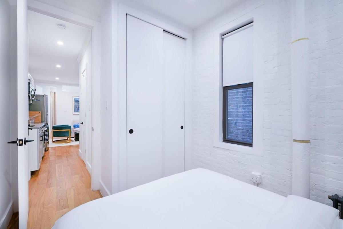 Căn hộ 1288-4rs Newly Furnished Prime Ues 2br