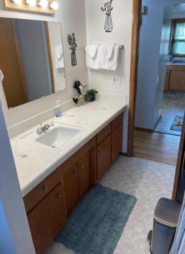 Apartamento Lovely 3bd 1bath In *