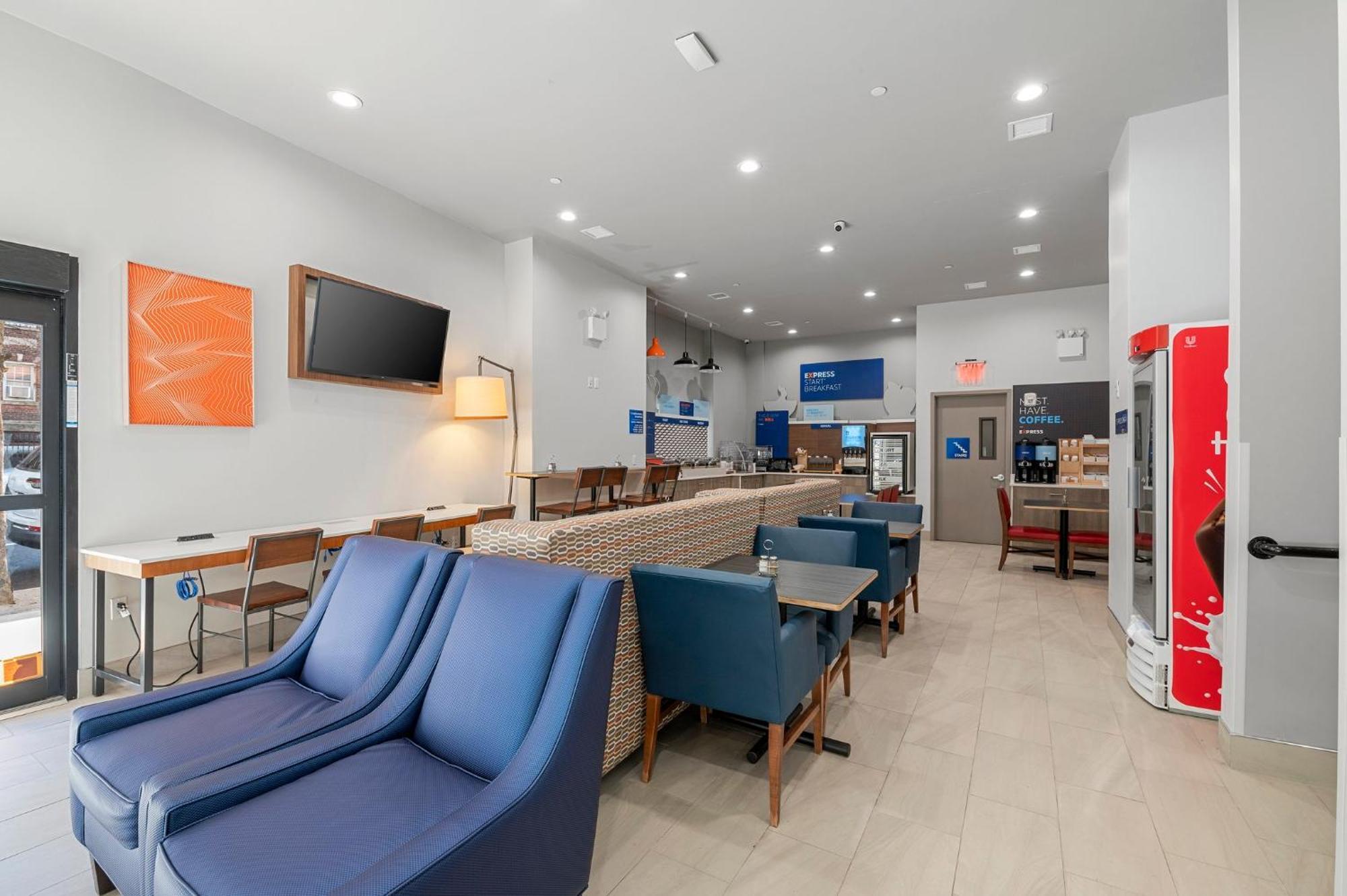 Hotel Express & Bronx - Nyc By Ihg