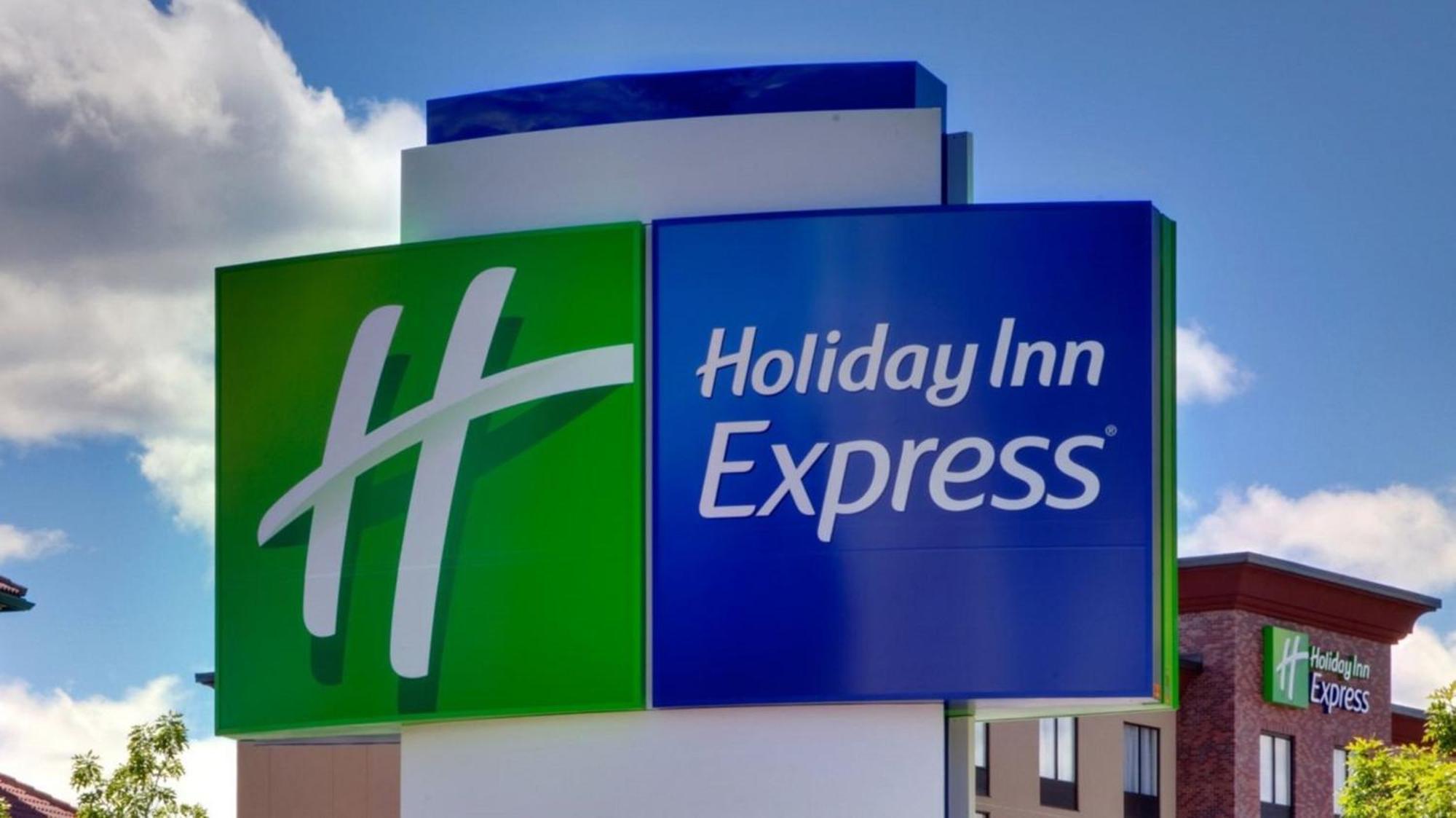 Hotel Express & Bronx - Nyc By Ihg