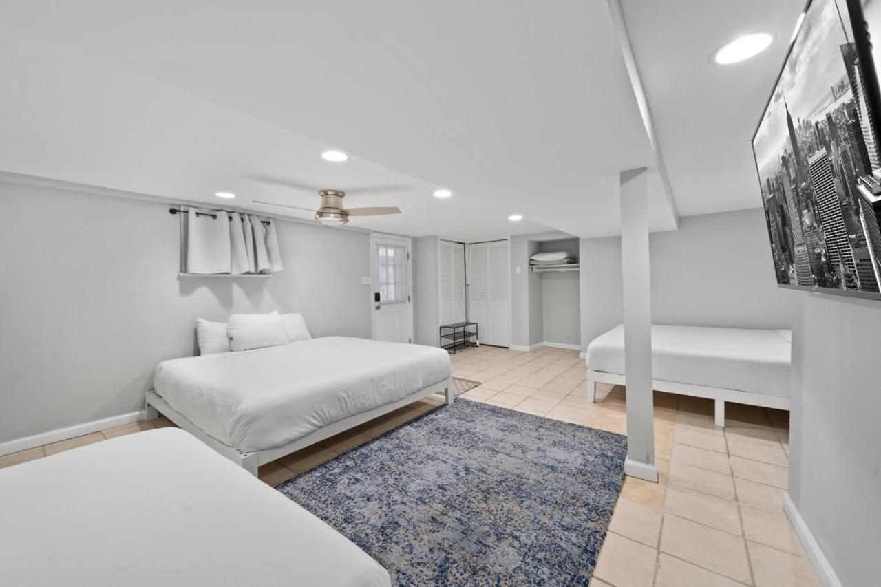 Nhà nghỉ The Rainforest I Sleeps 16 20m To Nyc Free Parking New York