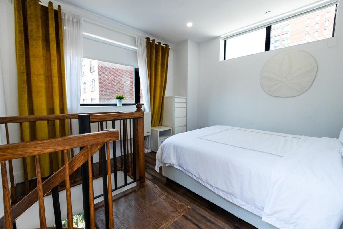Apartment 809-6b New 2br Duplex With Private Patio New York