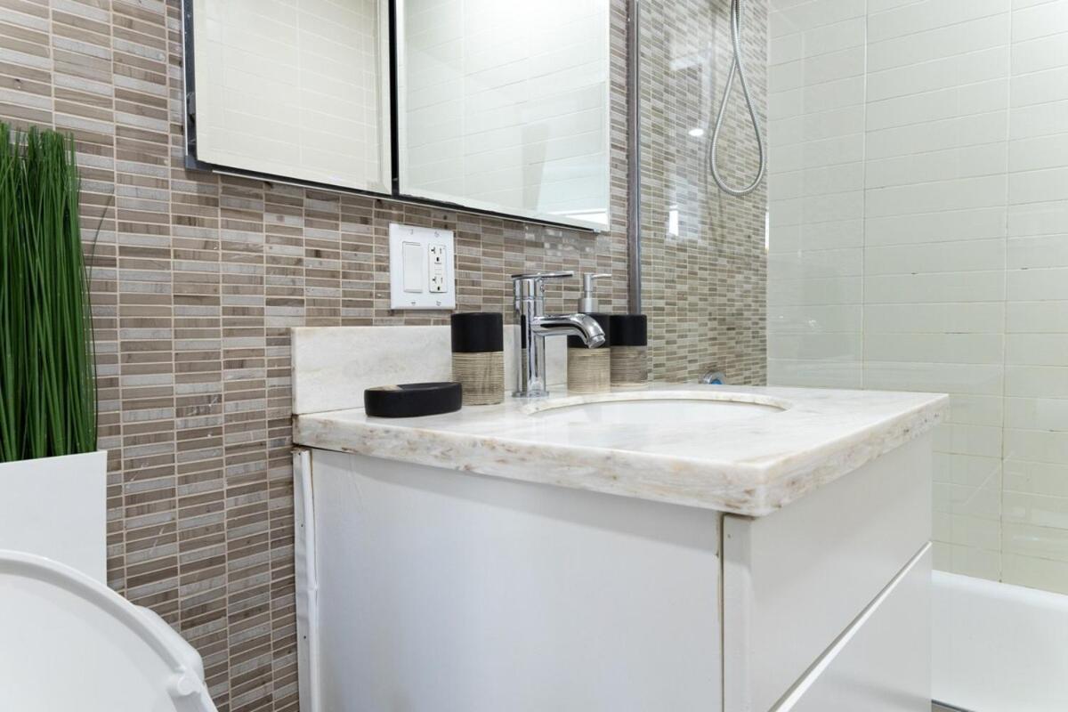809-6b New 2br Duplex With Private Patio Apartment New York
