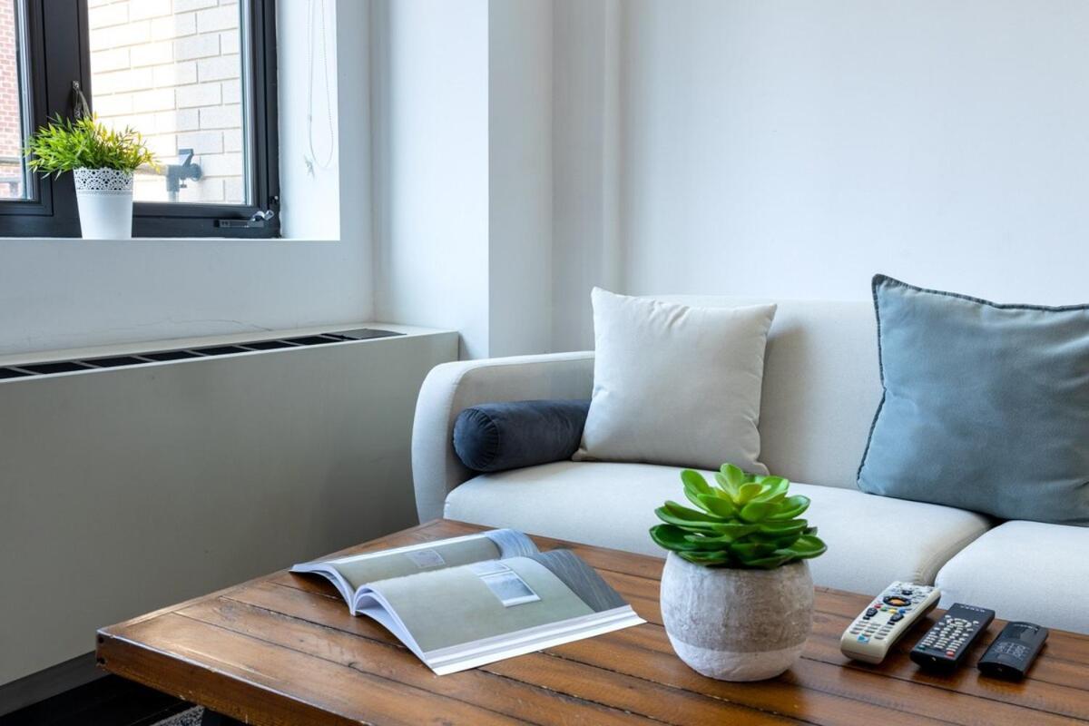 809-6b New 2br Duplex With Private Patio