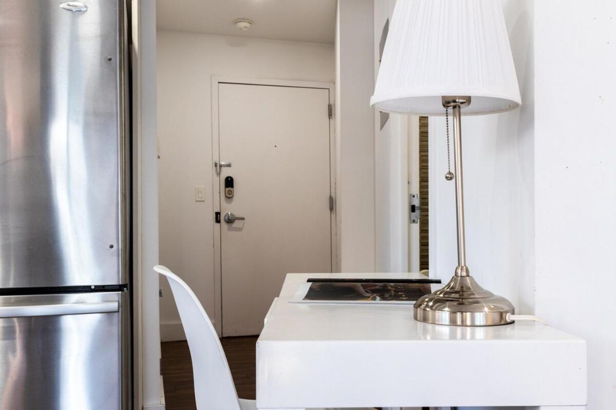 809-6b New 2br Duplex With Private Patio Apartment