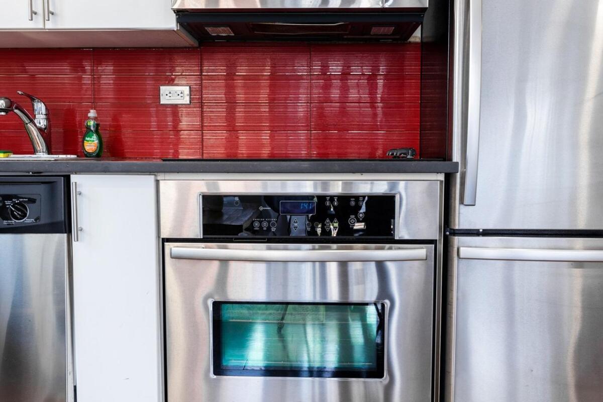 809-6b New 2br Duplex With Private Patio New York