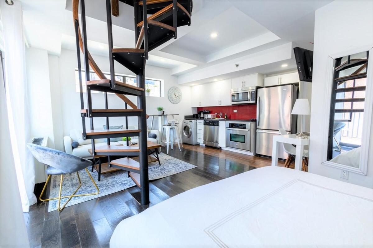 809-6b New 2br Duplex With Private Patio Apartment *