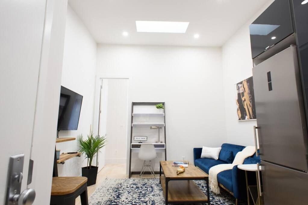 Căn hộ 78-4d Quality 1br W&d Skylight By Park *