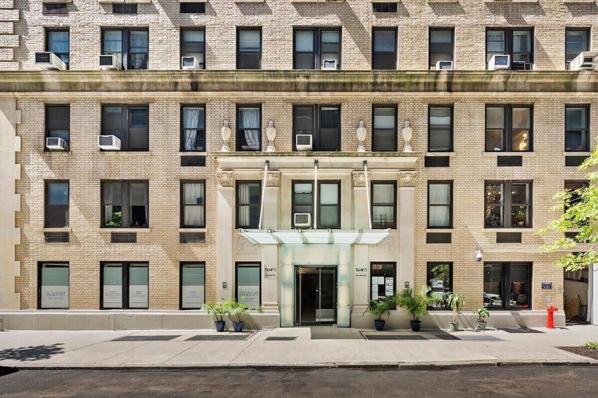 Apartment 73-318 New Uws Doorman Gym New York