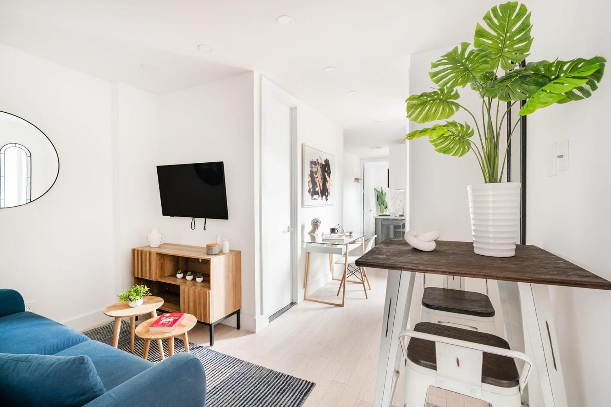 Apartment 48-4fe 2br Prime Midtown West New York