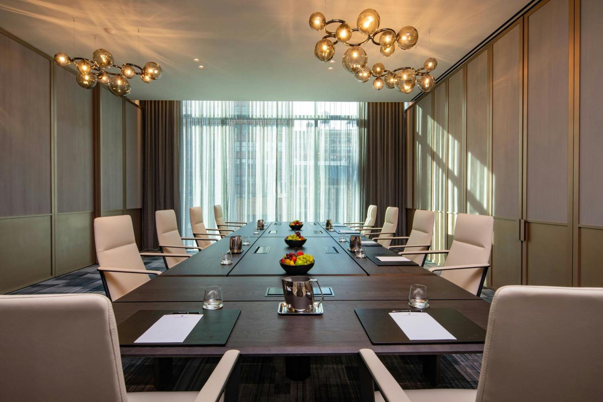 The Ritz-carlton New York, Nomad Khách sạn 5*