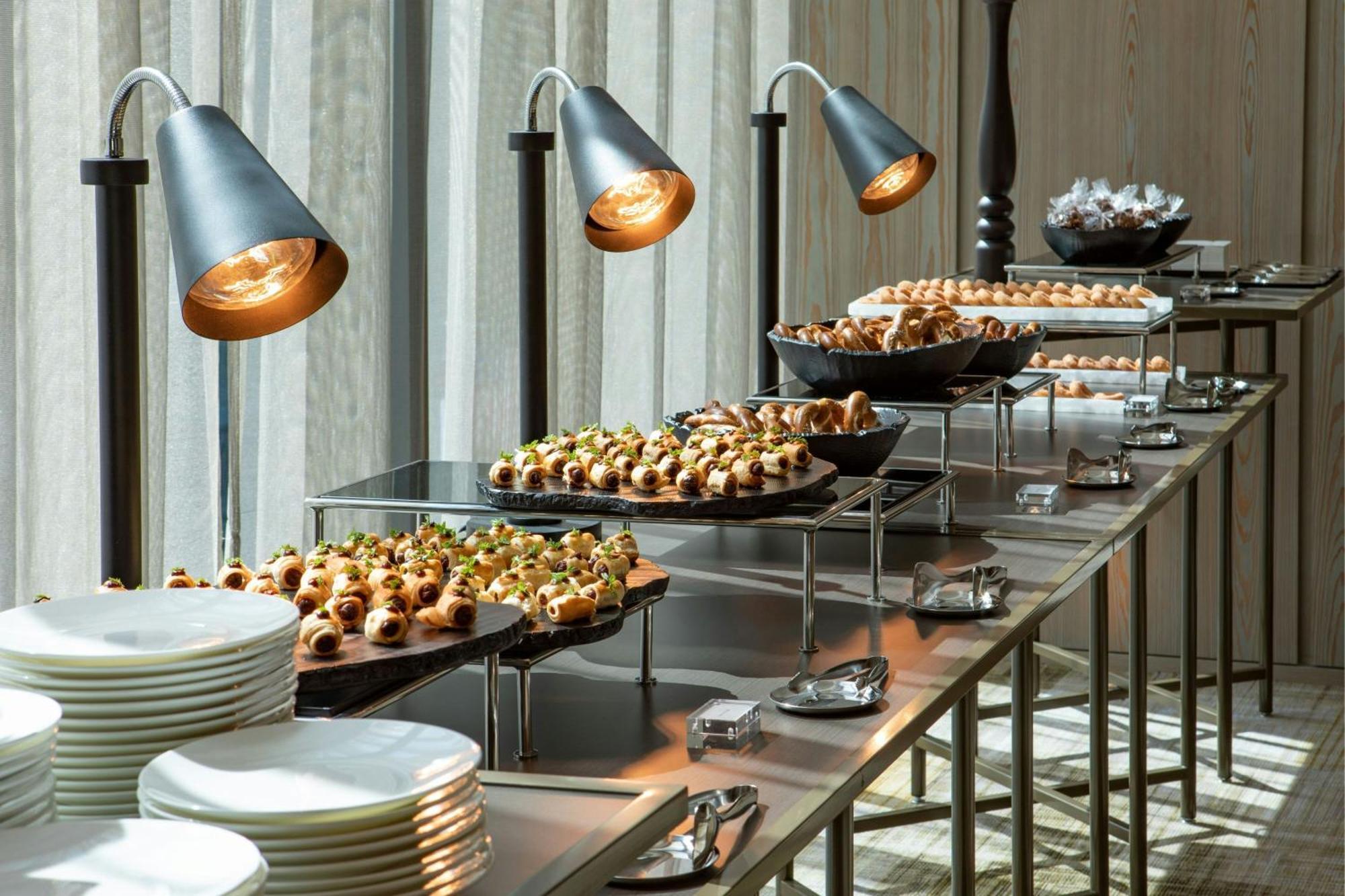 The Ritz-carlton New York, Nomad Khách sạn