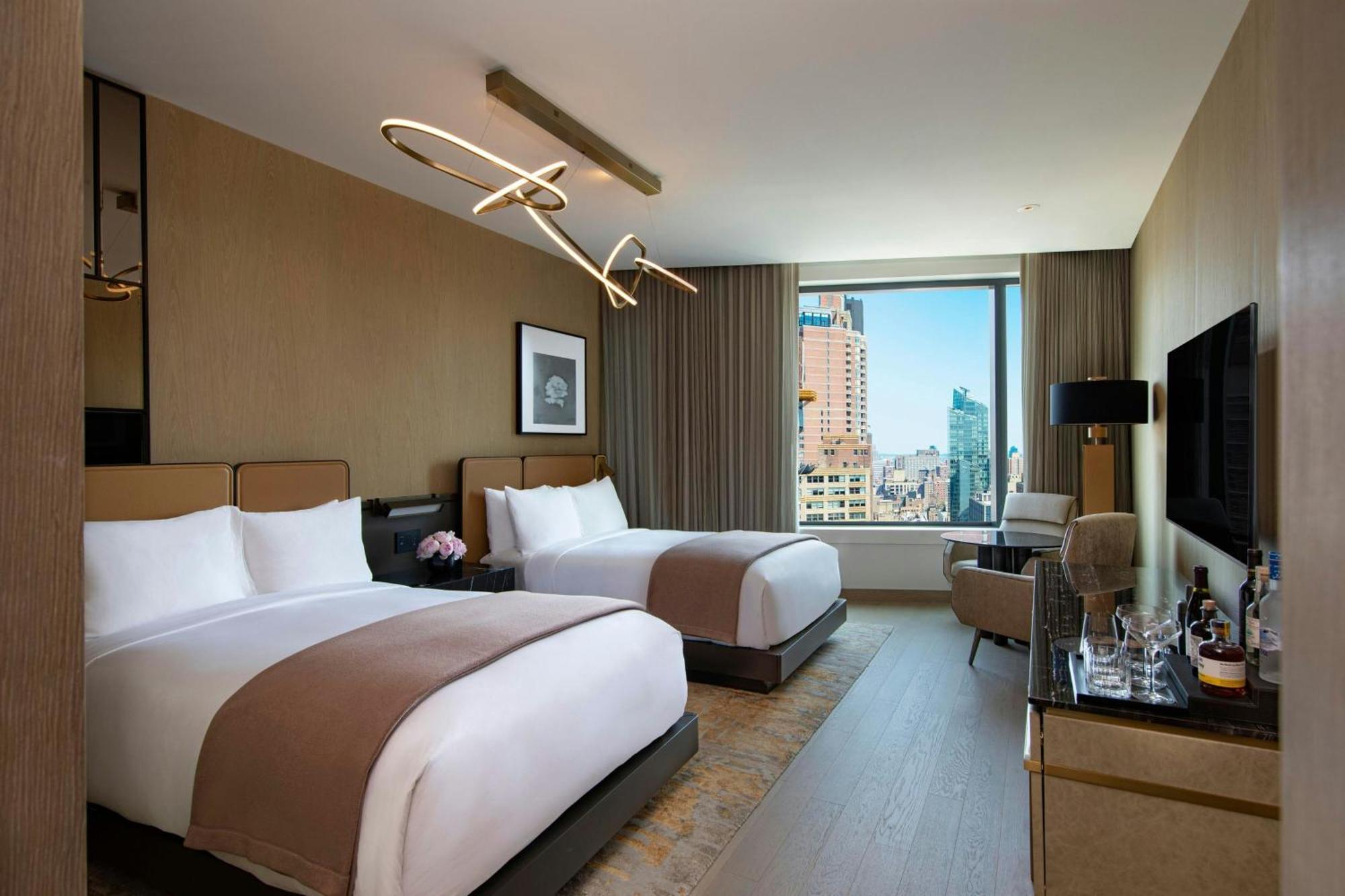 The Ritz-carlton New York, Nomad Khách sạn