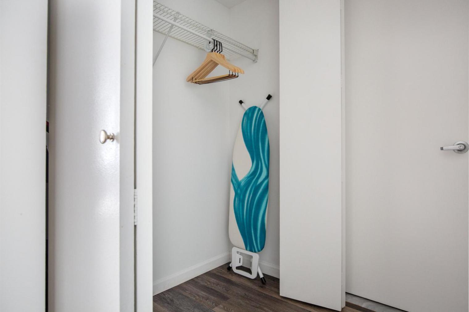 Apartment Les 1br W Elevator Wd Nr Space Nyc-1316