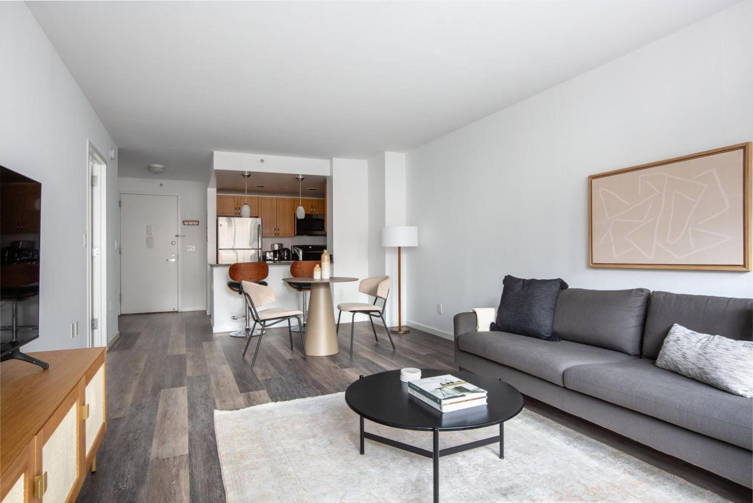 Les 1br W Elevator Wd Nr Space Nyc-1316 * New York