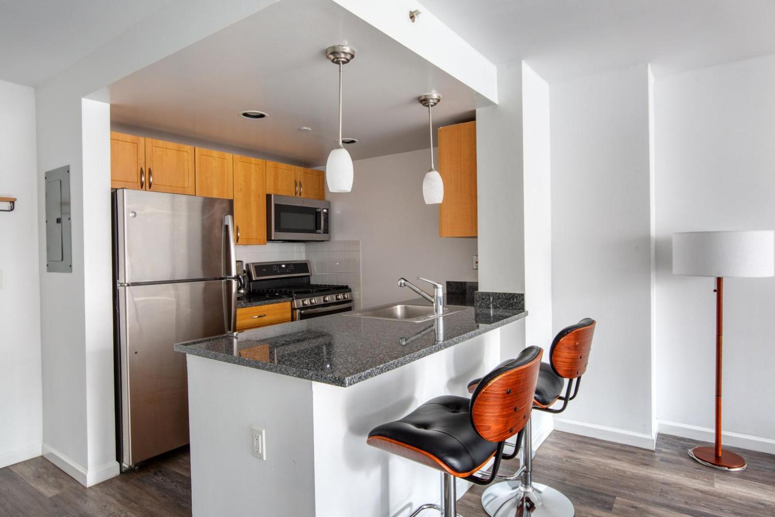 Les 1br W Elevator Wd Nr Space Nyc-1316 * New York